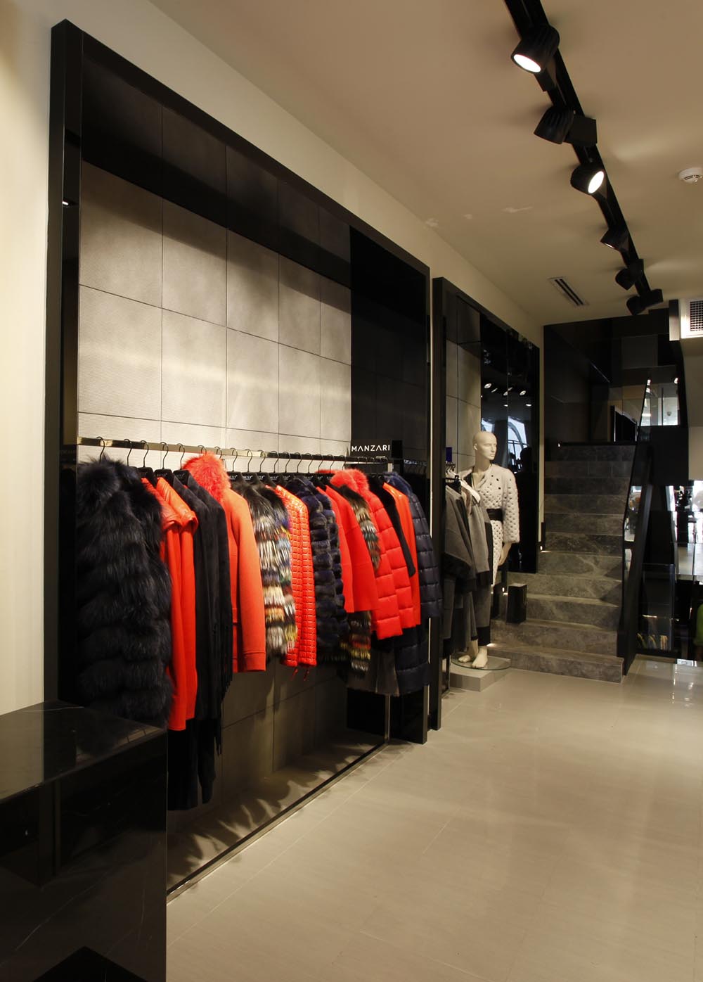 Store of leather and fur BEST in Istanbul